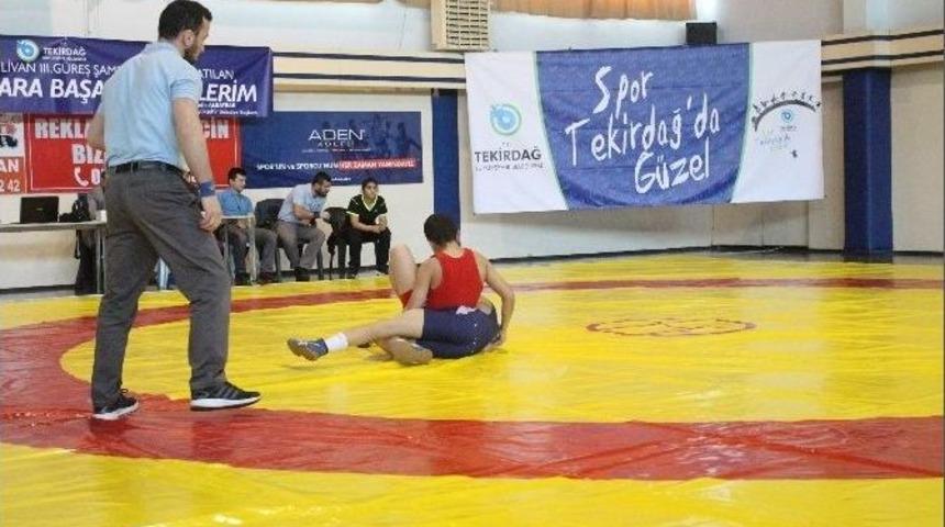 Tekirdağ&rsquo;da H&uuml;seyin Pehlivan G&uuml;reş Şampiyonası Heyecanı