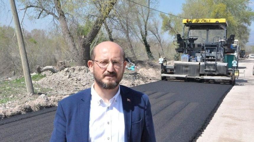 Niksar K&uuml;&ccedil;&uuml;k Sanayi Sitesinde Asfalt &Ccedil;alışması Başladı