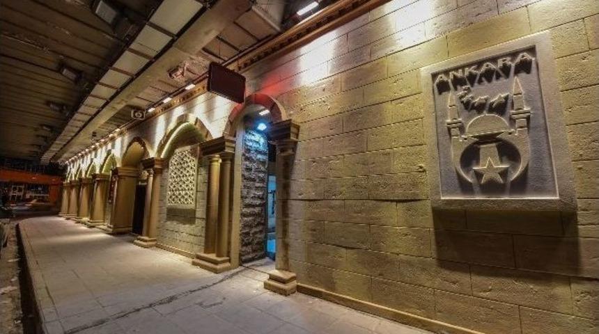 K&ouml;pr&uuml; Altındaki Camiye, Tarihi G&ouml;r&uuml;n&uuml;m