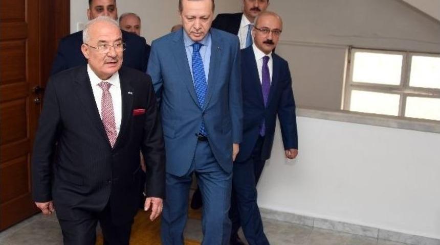 Cumhurbaşkanı Erdoğan, Başkan Kocamaz&rsquo;ı Ziyaret Ette