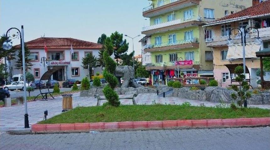 G&uuml;l&uuml;&ccedil;&rsquo;&uuml;n N&uuml;fusu 8 Bin 200&rsquo;e Y&uuml;kseldi