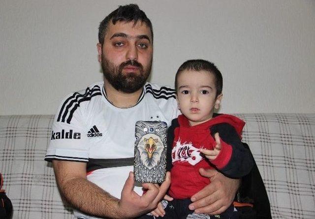 Fanatik Taraftar Oğluna Beşiktaş Adını Koydu