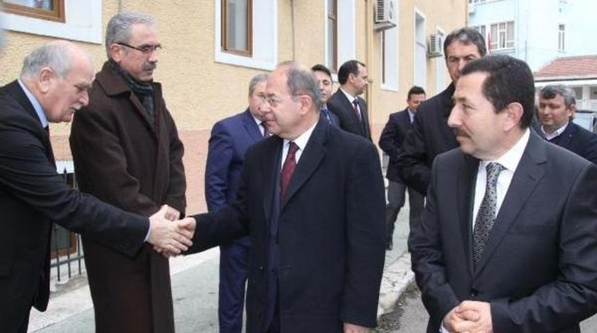 Bakan Akdağ: T&uuml;rkiye&rsquo;De Hala Doktor Sayımız Istediğimiz Orana Ulaşmadı