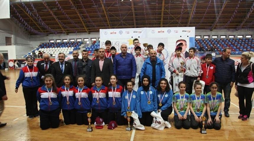 Analig Masa Tenisi Final Ma&ccedil;ları Trabzon&rsquo;da Yapıldı