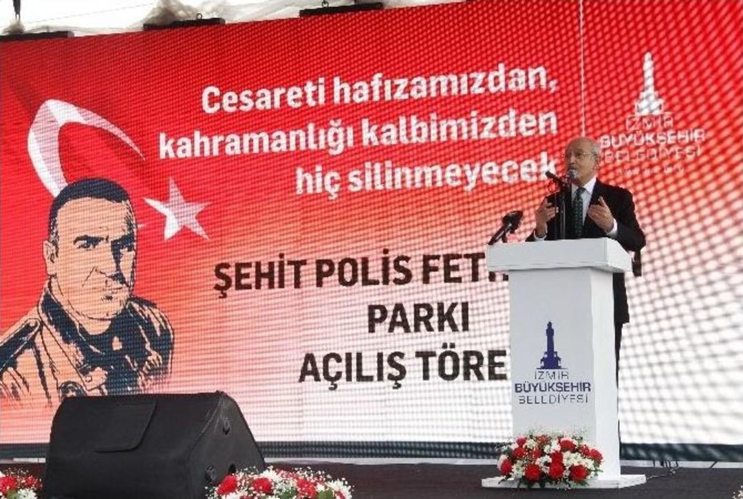 Kılı&ccedil;daroğlu Fethi Sekin Parkı&rsquo;nı A&ccedil;arak Birlik Mesajı Verdi