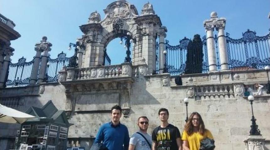 Abidin Pak - Pakmaya Anadolu Lisesi Macaristan&rsquo;ı Ziyaret Etti