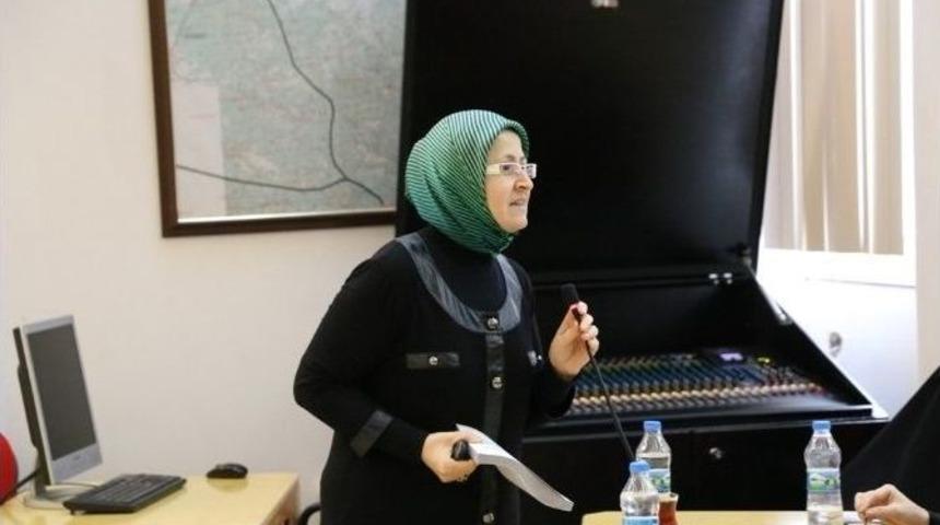 Burhaniyeli &Ccedil;ift&ccedil;ilere Eğitim Semineri