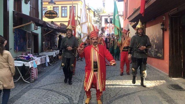 Şehitler İçin Mevlit Okutuldu, Mehteren Takımı Gösteri Yaptı