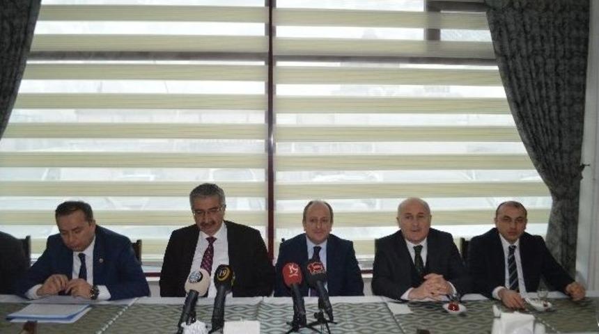 Vali Kılı&ccedil;, İl Genel Meclis &Uuml;yeleriyle Bir Araya Geldi