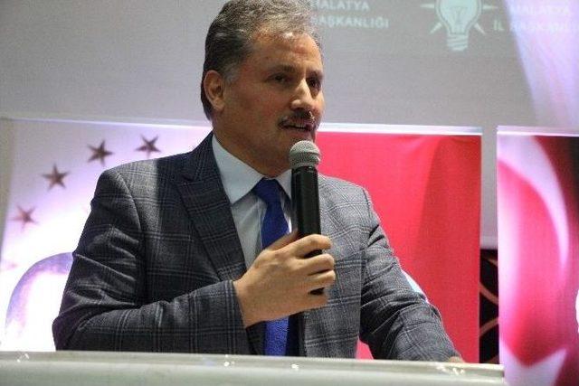 Tbmm Dışişleri Komisyonu Başkanı Ve Ak Parti Malatya Milletvekili Taha Özhan: