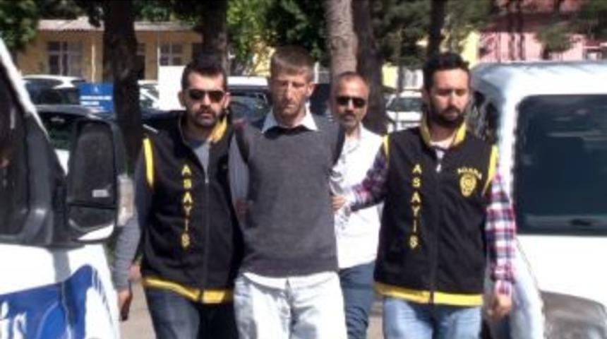 Yankesicisini Yakalayıp Polise Teslim Etti