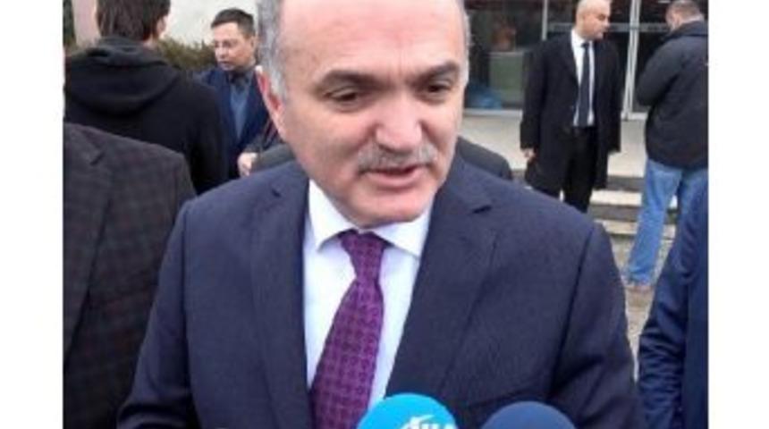 Bakan &Ouml;zl&uuml;: Antartika'da Biz De Hak Iddia Edeceğiz