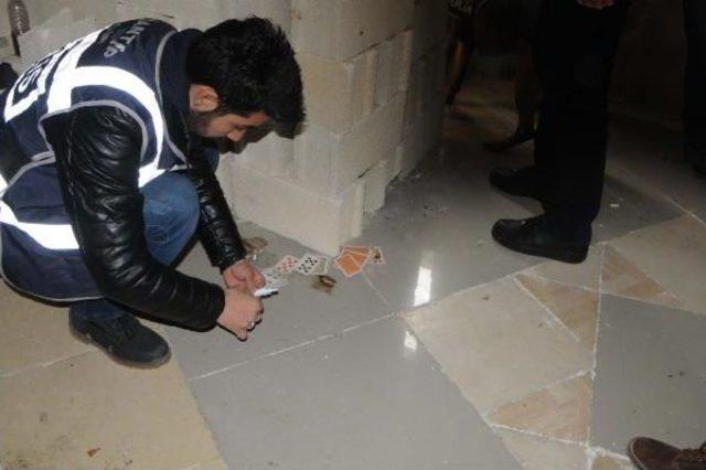 Gaziantep te Ateş A&ccedil;ılan Evde Uyuşturucu Araması 3