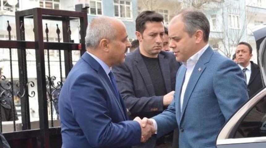 Bakan Akif &Ccedil;ağatay Kılı&ccedil;'tan Sahte Genelge Tepkisi