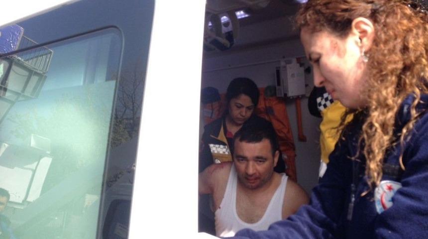 Takla Atan Otomobilin S&uuml;r&uuml;c&uuml;s&uuml; Yaralandı