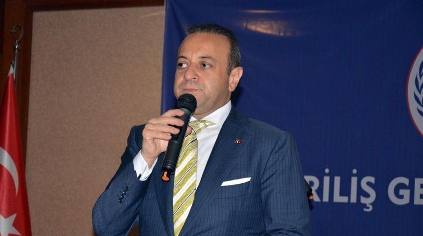 Egemen Bağış&rsquo;tan, Deniz Baykal&rsquo;a Sert Tepki: &ldquo;&ccedil;&uuml;ş Be Deniz Abi, Yakıştı Mı Bu Laf Sana&rdquo;