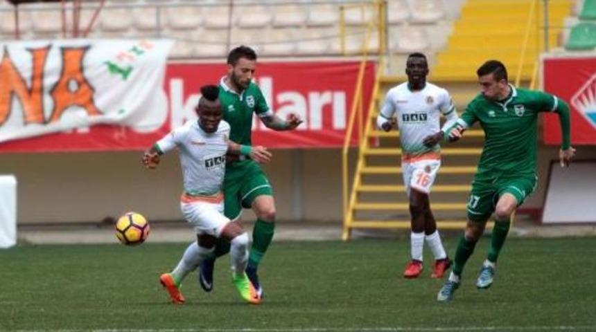 Aytemiz Alanyaspor, Ofk Pirin'i 3-0 Yendi