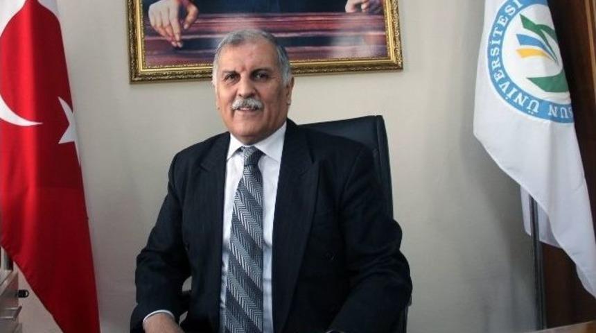 Giresun &Uuml;niversitesi Uluslararası İlişkiler &Ouml;ğretim &Uuml;yesi Yrd. Do&ccedil;. Dr. Abbas Karaağa&ccedil;lı: