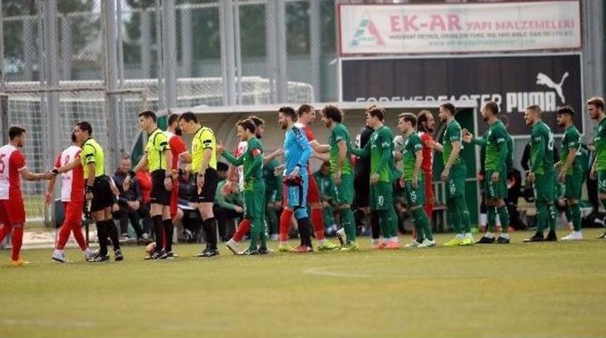 Bursaspor, Balıkesirspor&rsquo;u Tek Golle Ge&ccedil;ti