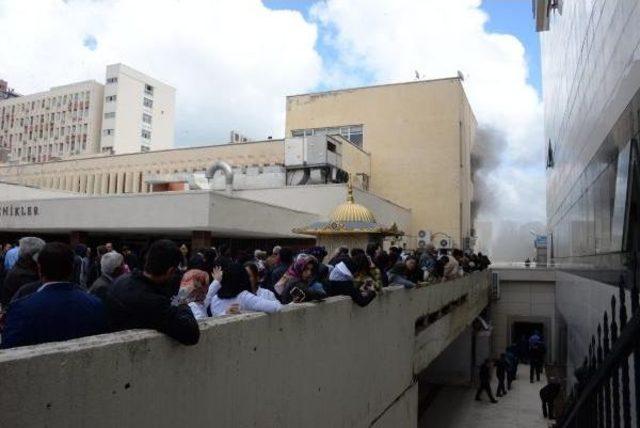 Dicle Üniversitesi Hastanesi'nde Yangın Çıktı, Hastalar Tahliye Edildi (2)- Yeniden