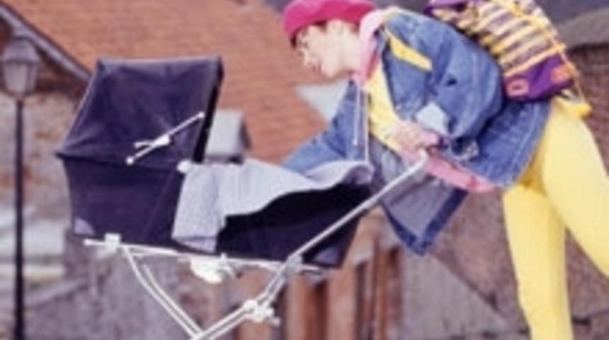 Bebek Arabası Nasıl Olmalı?