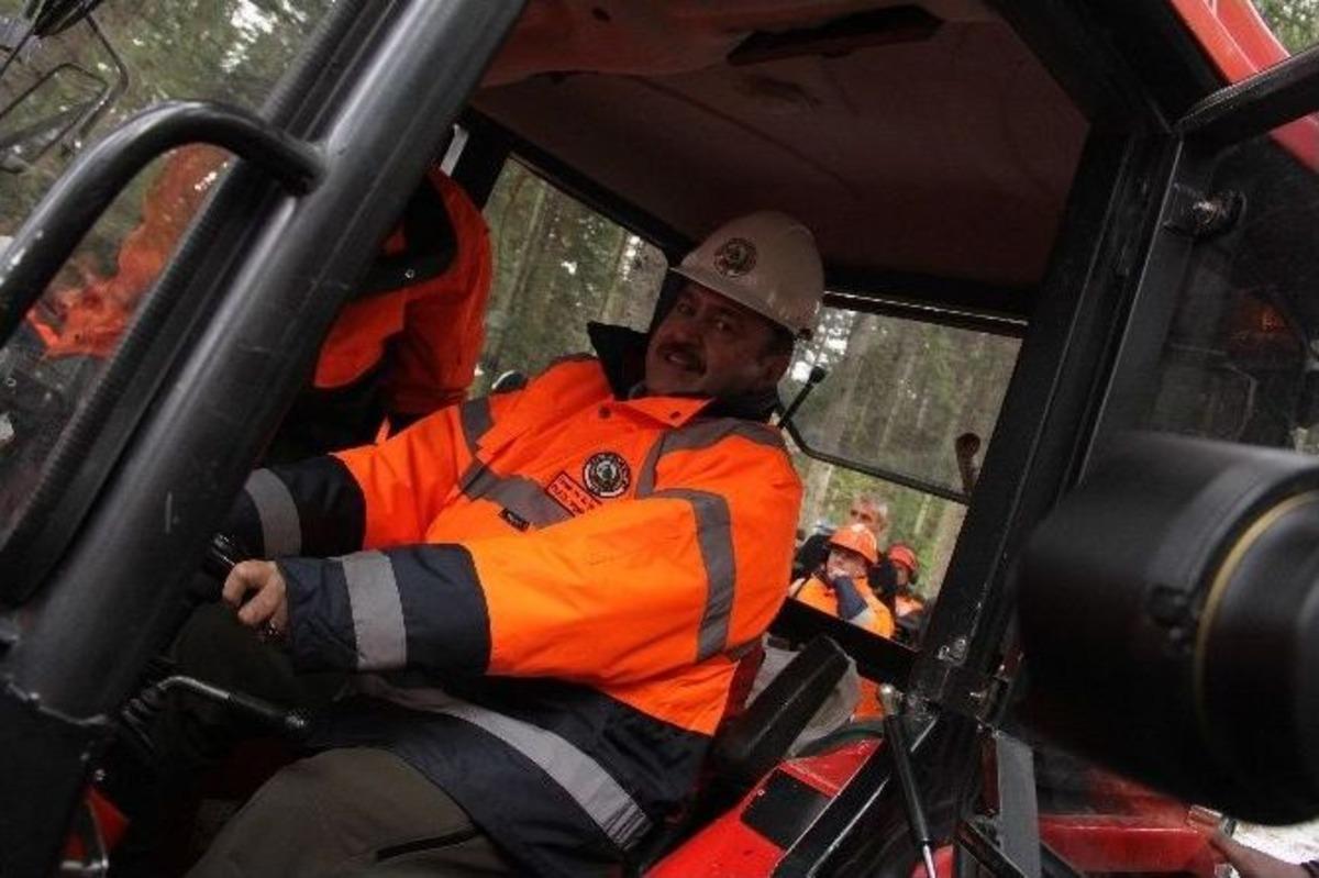 Orman Ve Su İşleri Bakanı Prof. Dr. Veysel Eroğlu: &ldquo;tıbbi Aromatik Bitkilerde 5 Milyar Dolar İhracat Hedefliyoruz&rdquo;