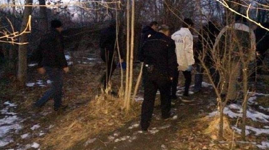 Elazığ&rsquo;Da Av T&uuml;feğiyle Vurulan 2 Kişi Yaralandı