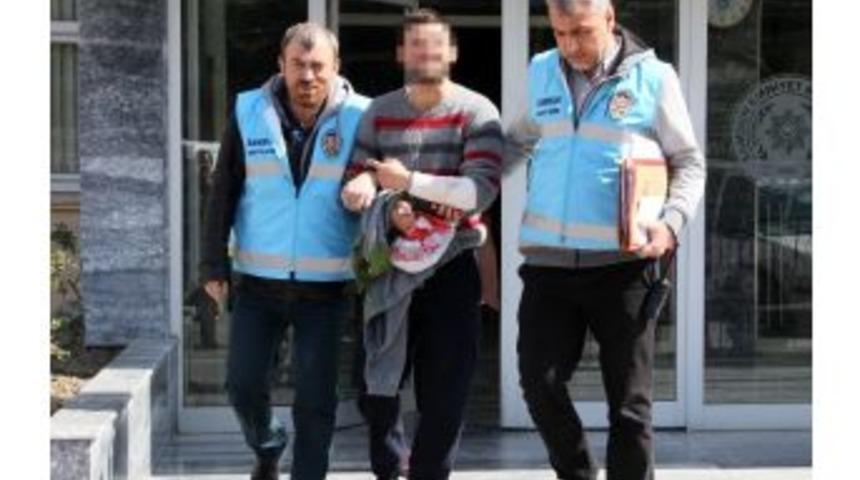 &Ouml;nce Tartıştığı Kişiyi Sonra Da Ağabeyini Bı&ccedil;akla Yaraladı