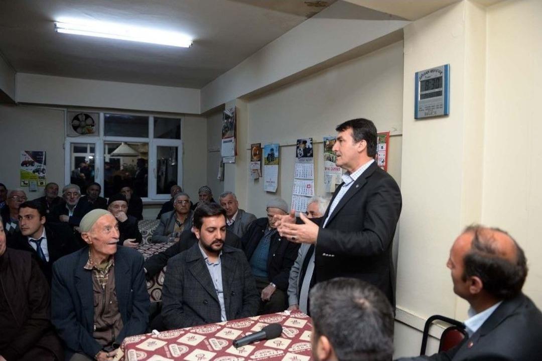 D&uuml;ndar, Vatandaşlara Cumhurbaşkanlığı H&uuml;k&uuml;met Sistemi&rsquo;ni Anlattı