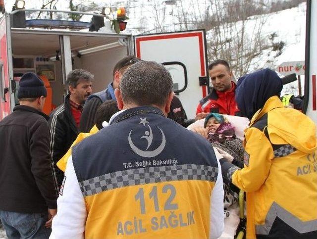 Böbrek Ve Kalp Hastasını Kar Ambulansı İle Kurtardılar