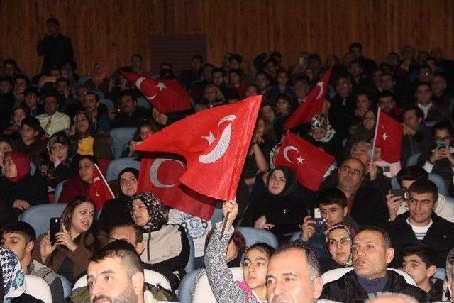 Elazığ’da ‘şehitlere Saygı Konseri’