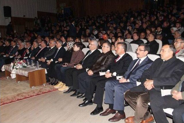 Elazığ’da ‘şehitlere Saygı Konseri’