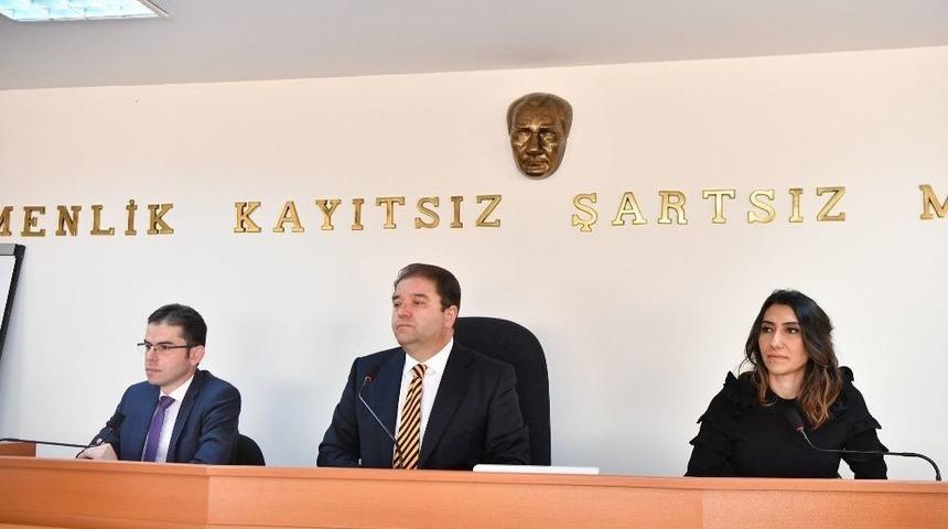 Maltepe Belediye Meclisi’nde Seçim Heyecanı