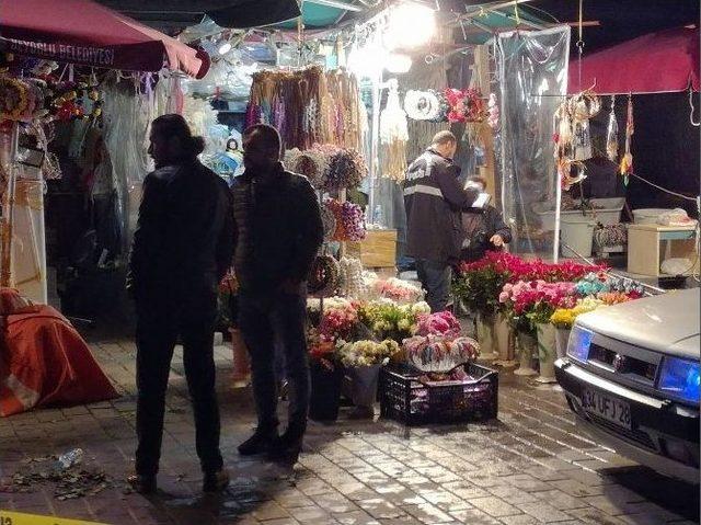 Taksim Meydanı’nda Çiçekçiler Kavga Etti: 2 Yaralı