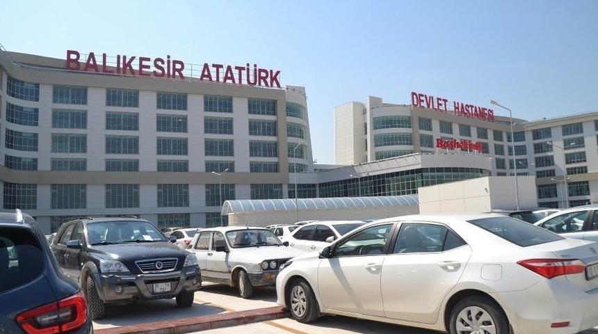 Yeni Atat&uuml;rk Devlet Hastane&rsquo;si Hasta Kabul&uuml;ne Başladı