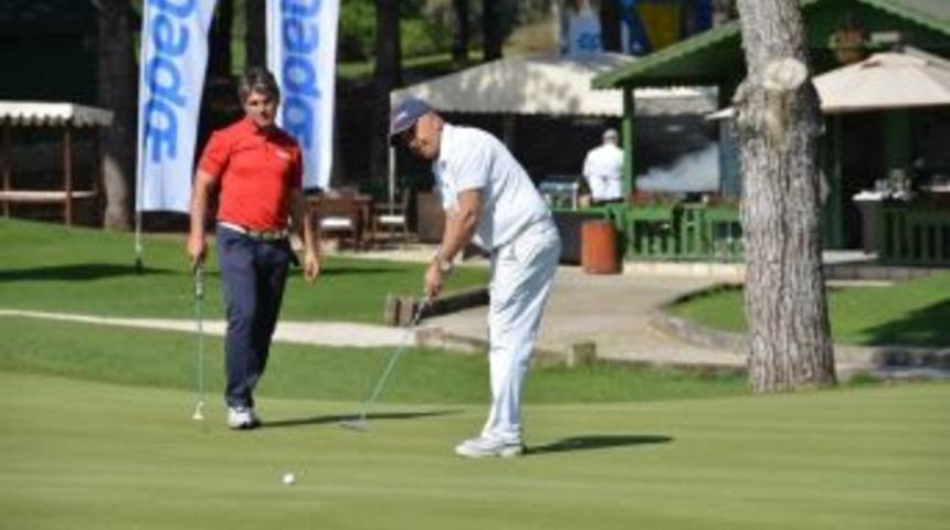 D&uuml;nya Kurumsal Golf Turnuvası T&uuml;rkiye Ulusal Finali Sona Erdi
