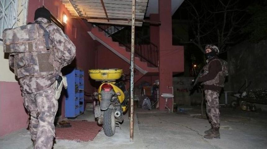 Bursa&rsquo;da Deaş Operasyonu: 46 G&ouml;zaltı