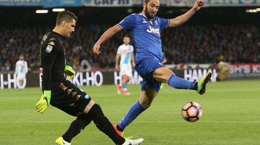 Higuain G&ouml;renleri Şaşırttı