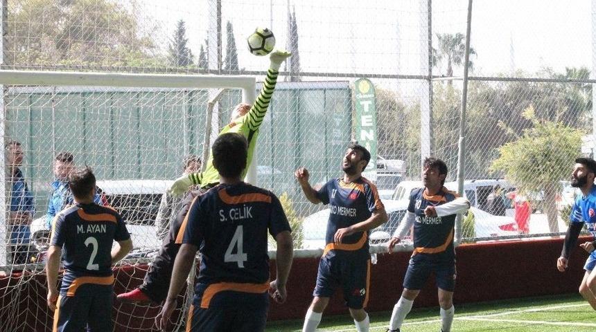 Aosb Futbol Turnuvası&rsquo;nda Grup Ma&ccedil;ları Tamamlandı