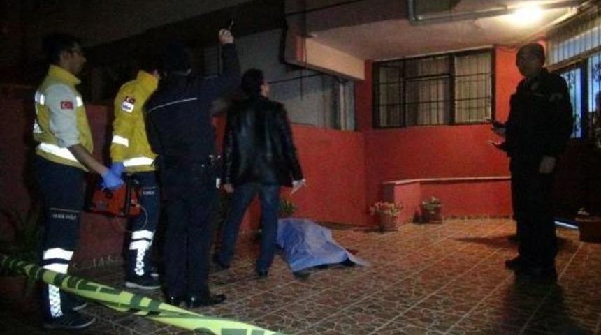 Sevgilisinden Ayrılan Kadın Intihar Etti