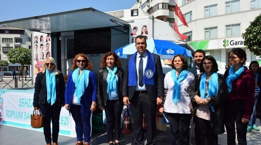 Halk Sağlığı Otizme Dikkat &Ccedil;ekti