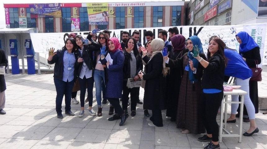 Otizm İ&ccedil;in Farkındalık Etkinliği