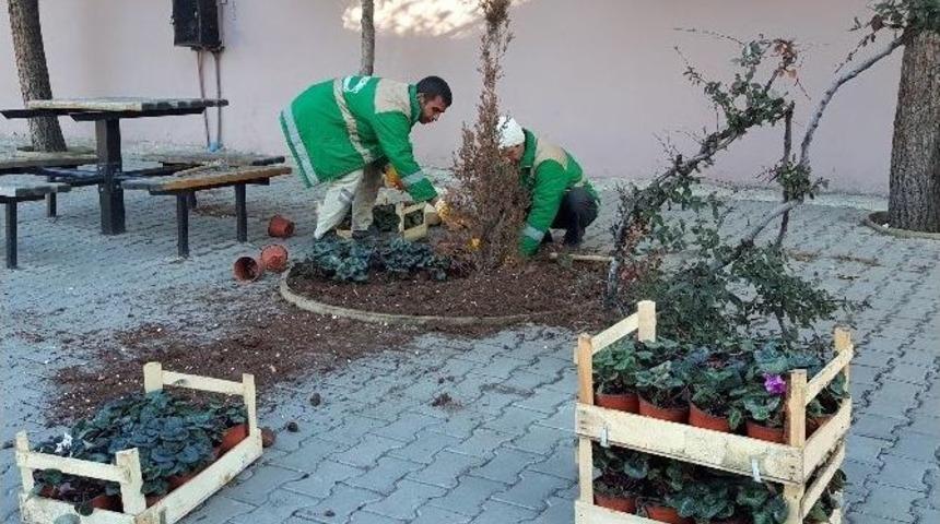 Demirkol &Ouml;ğrencilere Verdiği M&uuml;jdeyi Yerine Getirdi