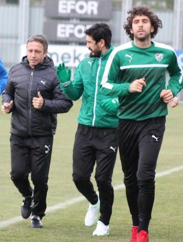 Bursaspor Tempo Düşürmüyor