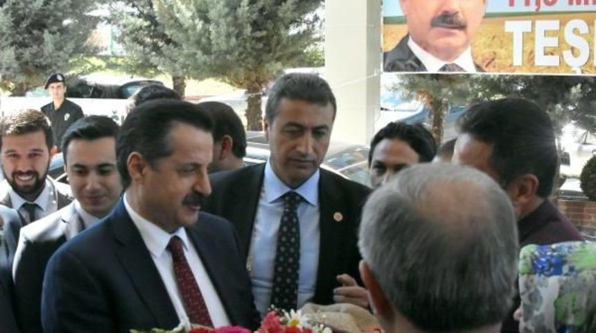 Bakan &Ccedil;elik'ten Et Fiyatı A&ccedil;ıklaması: 22.50 Lira Bizim Kalıcı Fiyatımız Değil