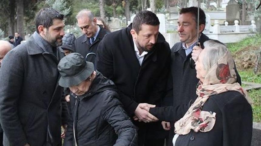 Osman Solakoğlu Mezarı Başında Anıldı