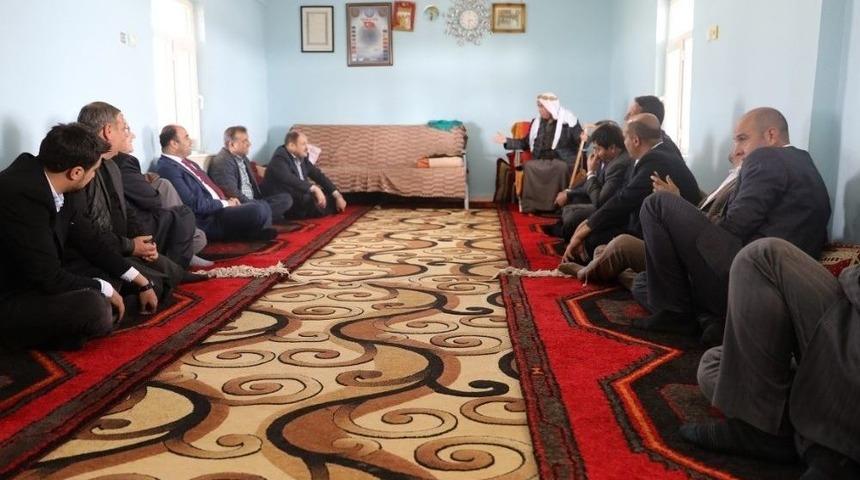 Şanlıurfa B&uuml;y&uuml;kşehir Belediye Başkanı Nihat &Ccedil;ift&ccedil;i: