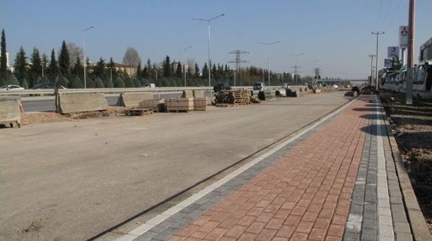 D-100 Karayolu Genişliyor