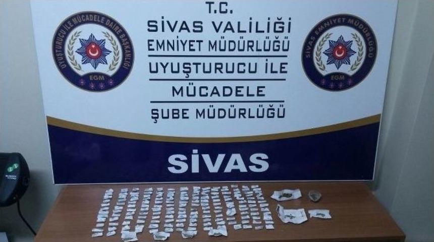Sivas&rsquo;ta Uyuşturucu Operasyonu: 3 G&ouml;zaltı