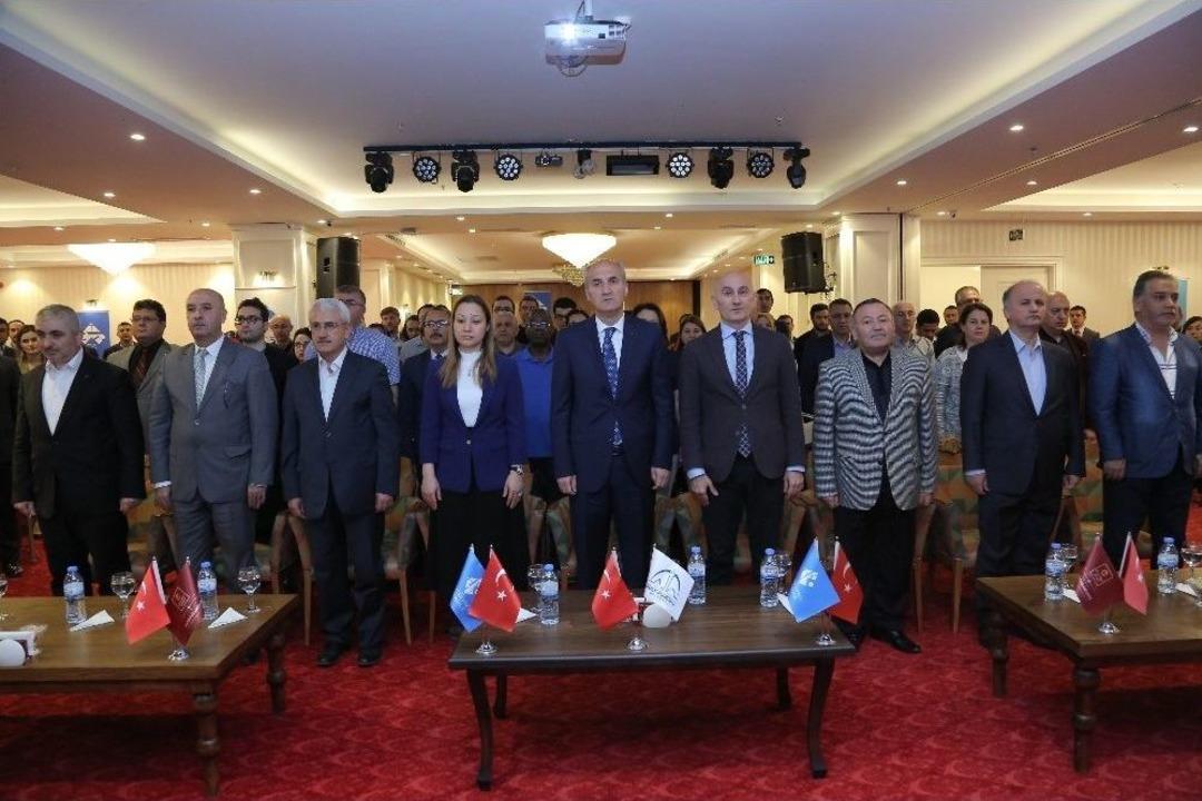 Hk&uuml;&rsquo;den Belediye Personeline Eğitim Sertifikası